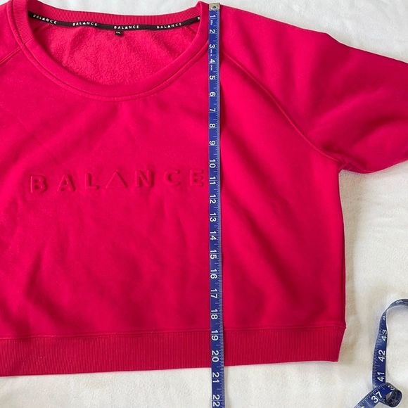 Balance Athletica Pink Cropped Sweatshirt XL - Picture 9 of 12